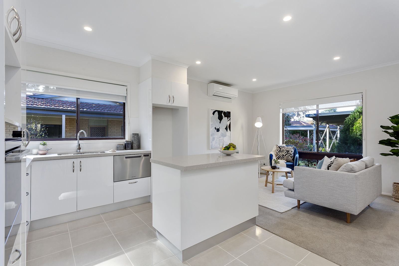 Pinetree Donvale, properties - Kitchen