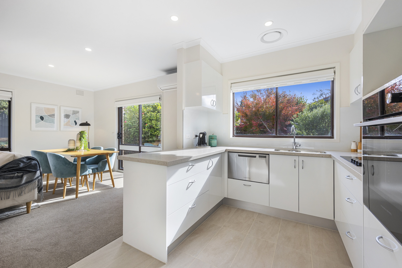 Pinetree Donvale, retirement living - kitchen