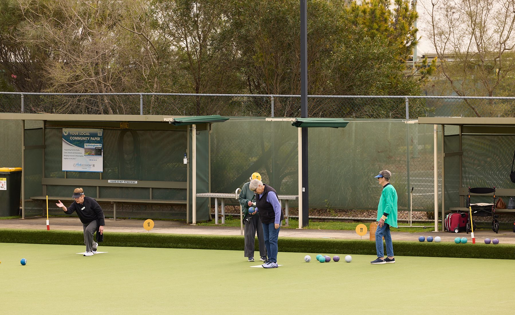 Pinetree Donvale, Lifestyle - Playing bowls