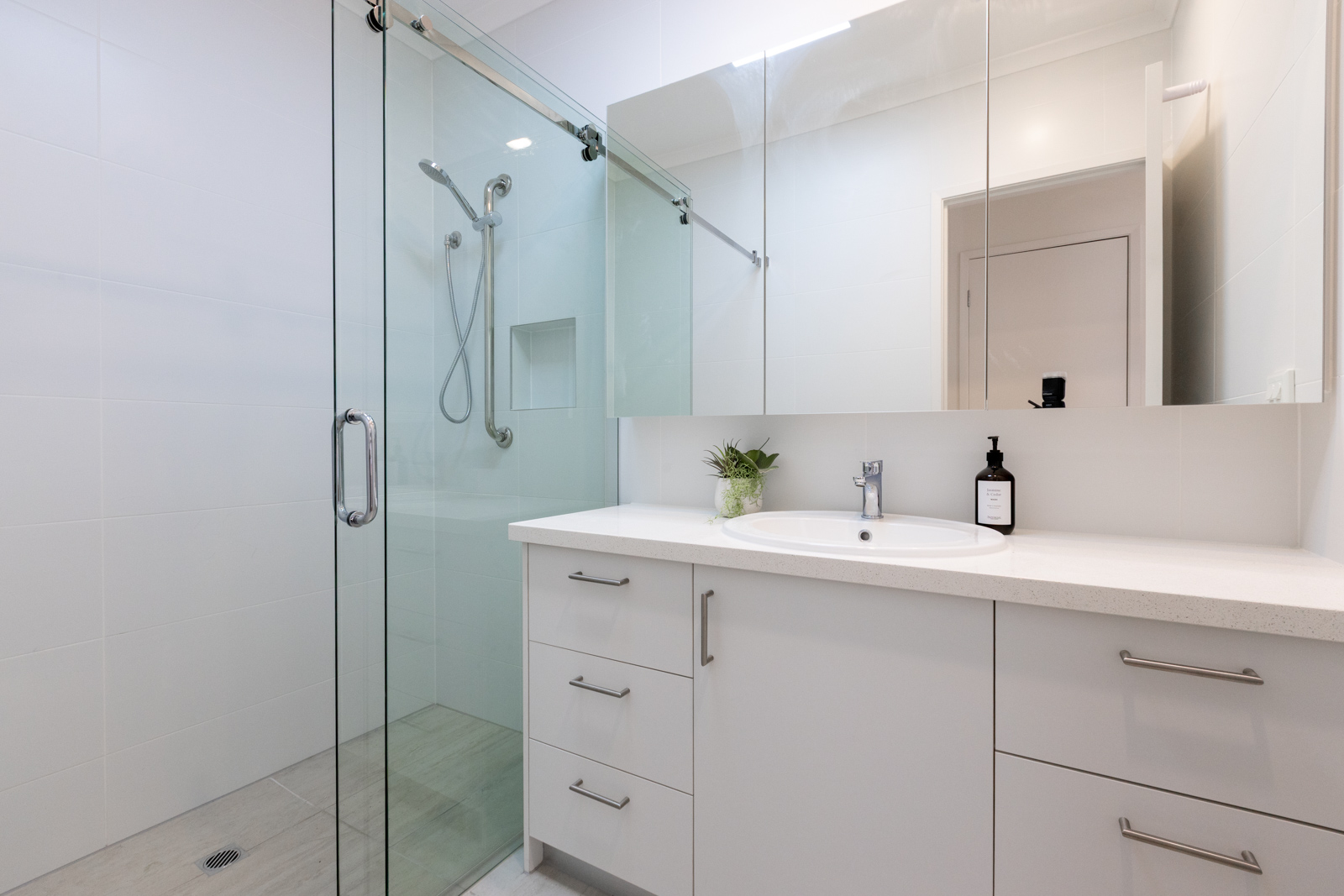 Villa 7 Bathroom